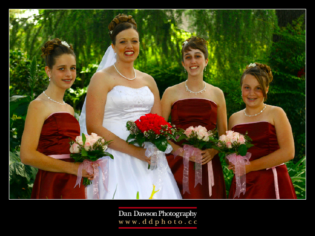 Laura and her bridesmaids